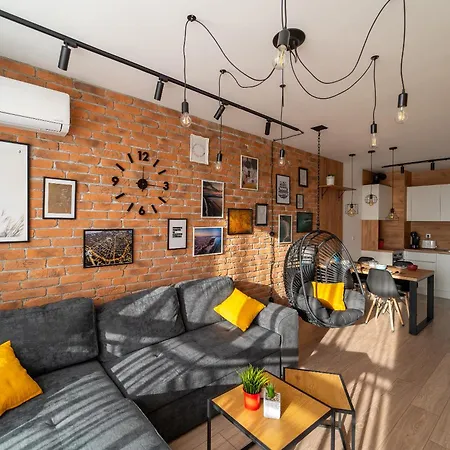 Sky Art With Free Garage - Sky Burgas City